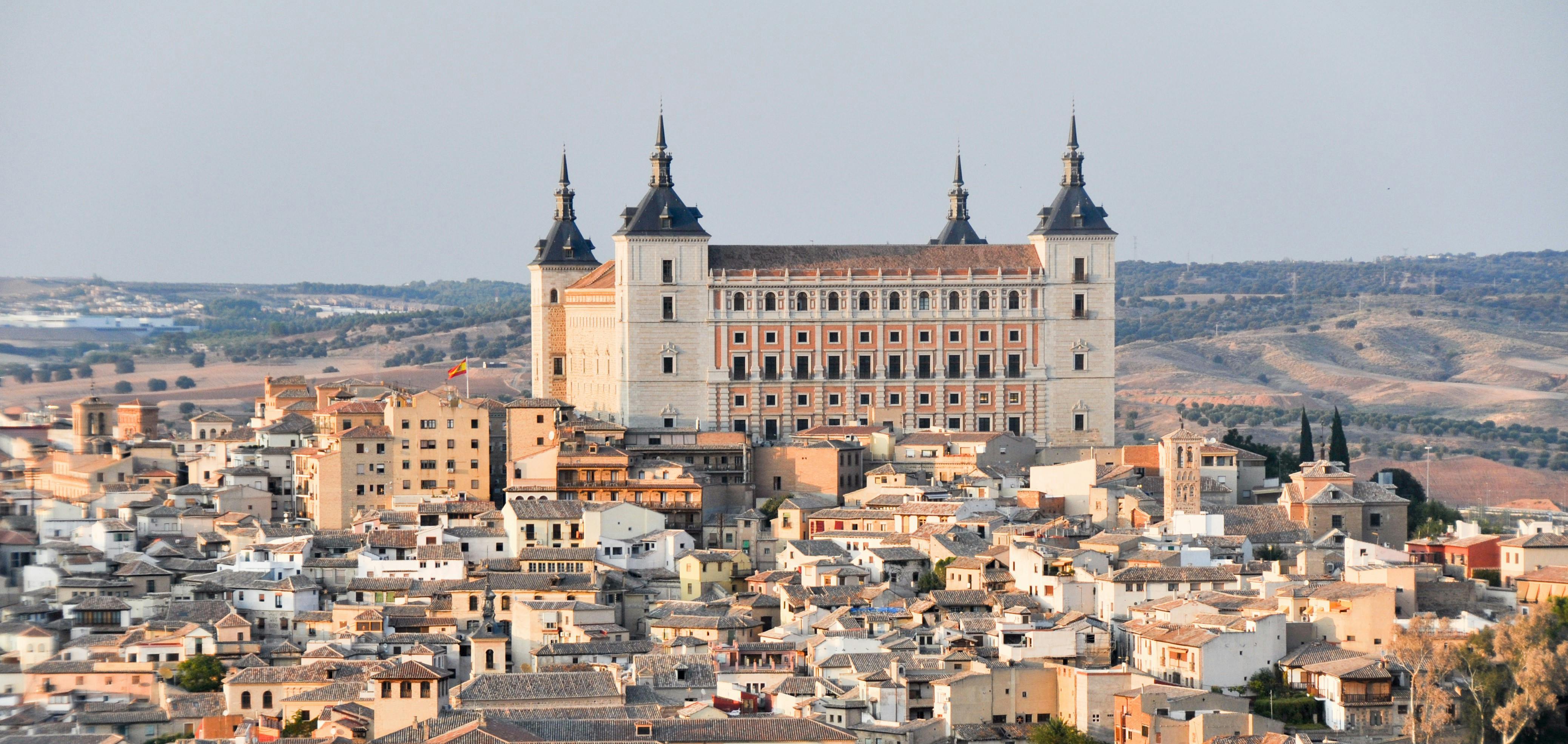 Excursión de medio día a Toledo desde Madrid con entradas para la catedral