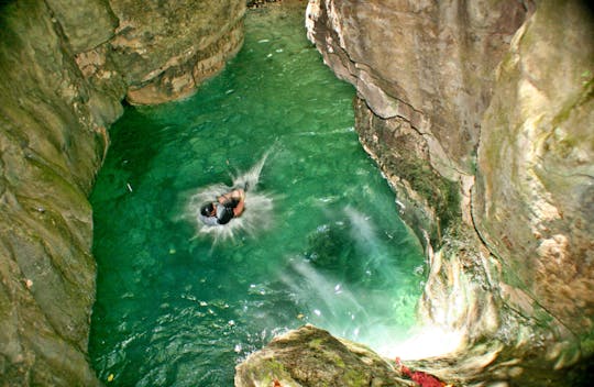 Visite en petit groupe des chutes d'eau de Damajagua