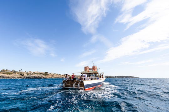 Two-hour Majorca Boat Tour by Life & Sea