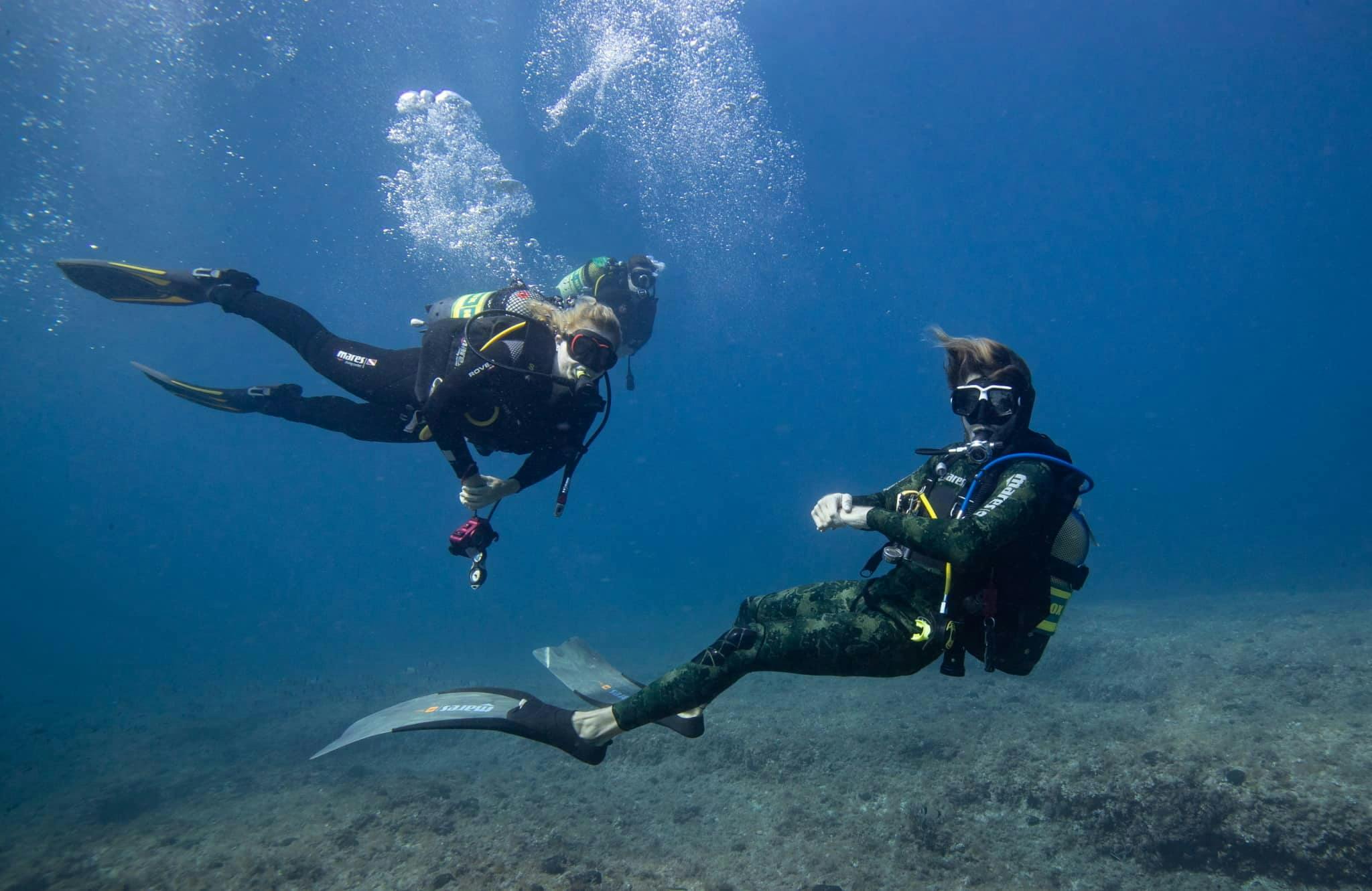 Try Dive Scuba Diving with Life & Sea