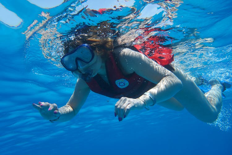 Satayah Reef snorkelling from Marsa Alam