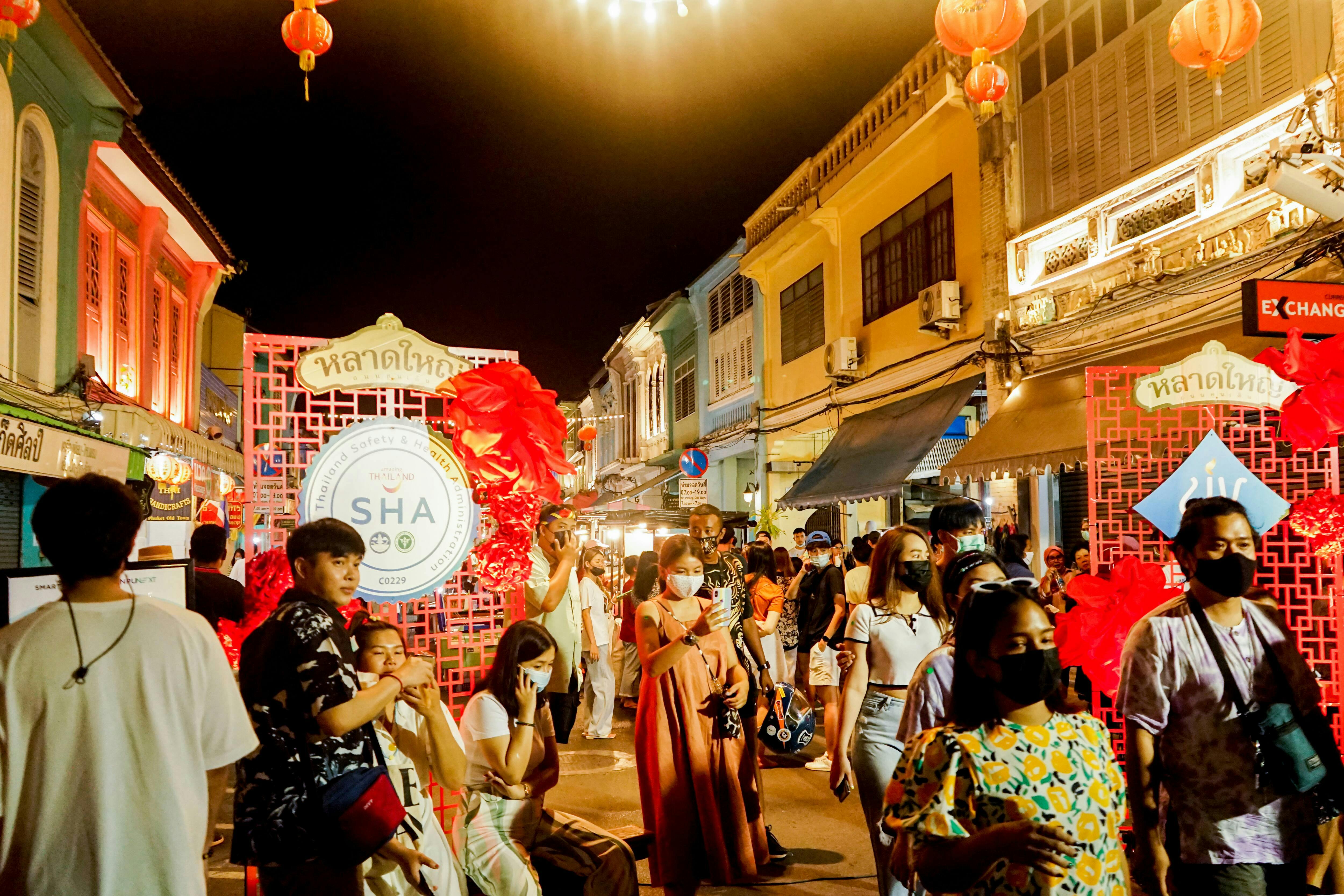 Phuket Altstadt Rundgang mit Nachtmarkt in der Thalang Road