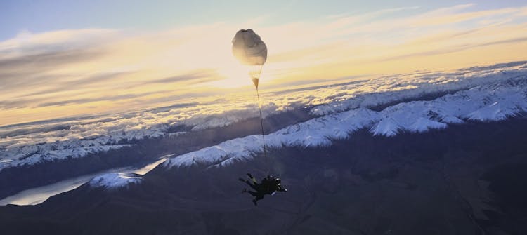 13,000ft Skydive tandem over Mt. Cook