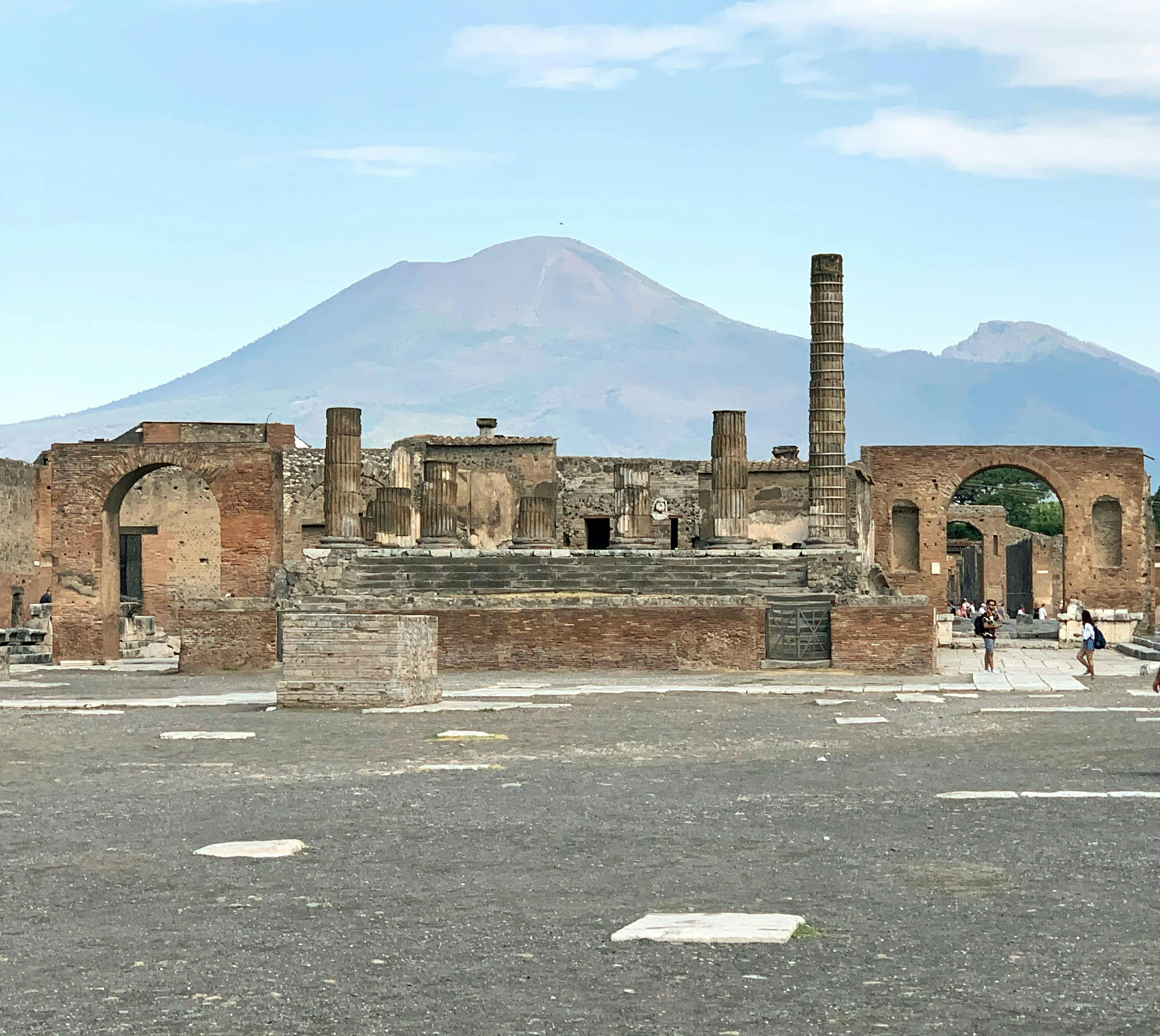 Pompeii & Amalfi Drive Small Group Tour