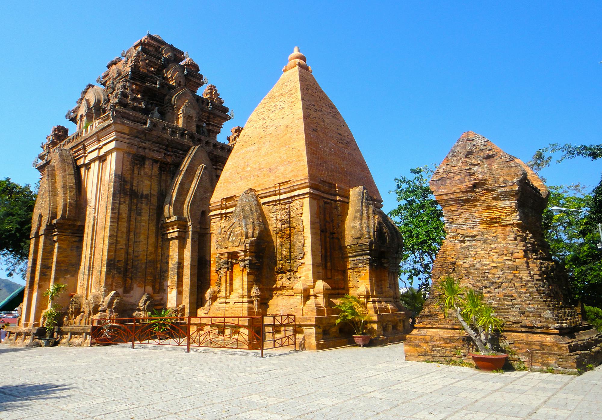 Tour de medio día por la ciudad de Nha Trang y la historia de Cham