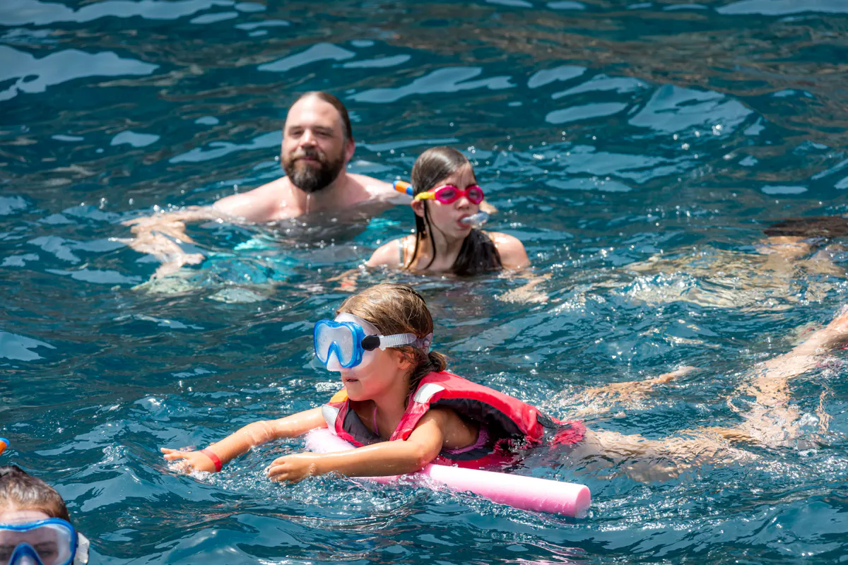 Cabo Negro Boat trip