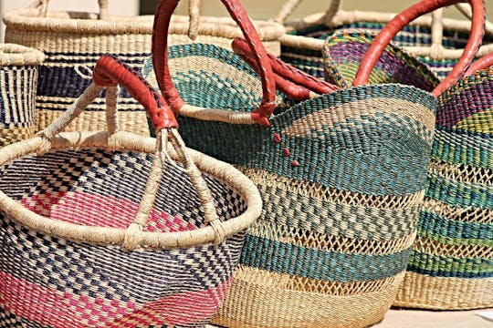 Atelier de tressage de paniers balinais avec Arma