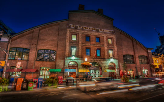 Toronto Old Town: Dark Side Exploration Game and Tour