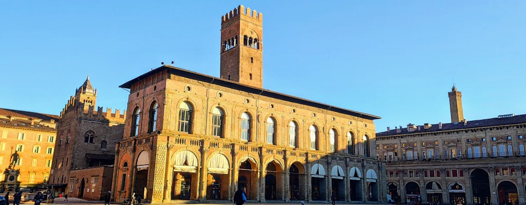 Murder mystery exploration game and tour in Bologna