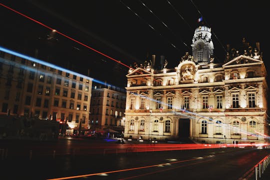 Passeio e jogo de exploração da Segunda Guerra Mundial em Lyon