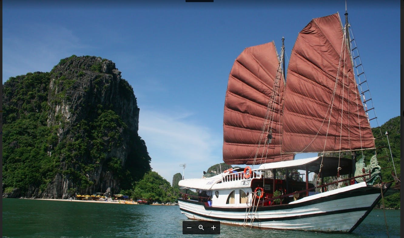 Ha Long Bay cruise and caves half day tour from Musement