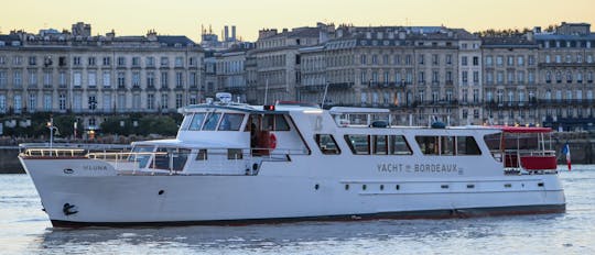 Brunch à bord du yacht "Le Luna"