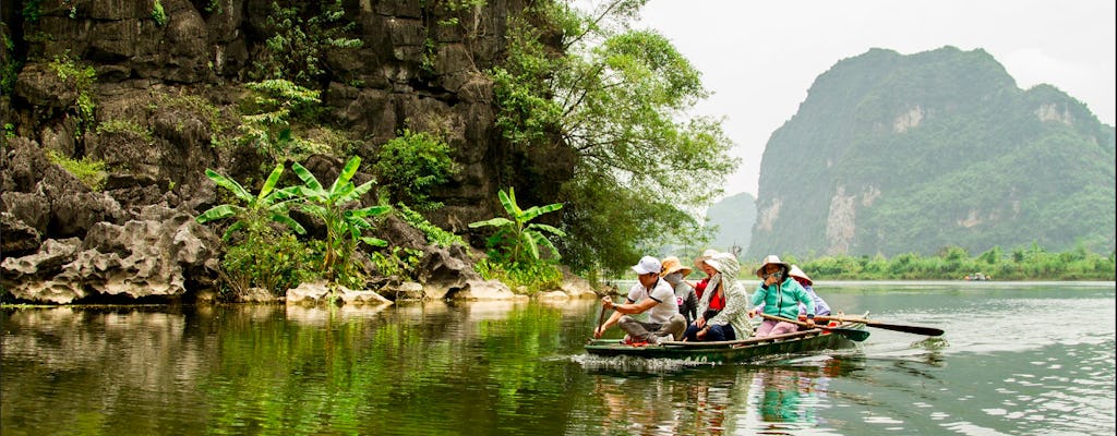 Wieś Tam Coc i Hoa Lu plus wycieczka łodzią z przewodnikiem z Ha Noi