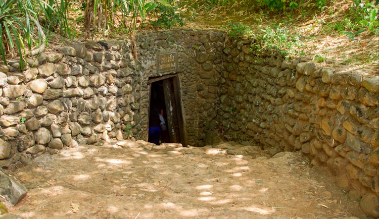 Full-day tour from Hue - underground tunnels and bunkers of the Demilitarized Zone (DMZ)