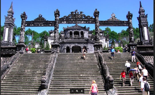 Excursión en tierra de día completo a la ciudad imperial de Hue desde Chan May