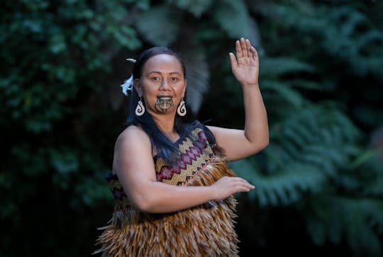 Concerto e cena serale Maori