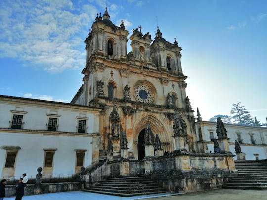 Wycieczka z Coimbry do Lizbony z wizytą w Tomar, Batalha, Alcobaça i Óbidos