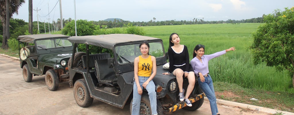 Visite d'une demi-journée du village de Kampong Phluk en véhicule 4x4