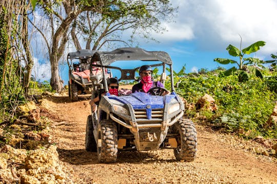 Geländewagen-Abenteuer in der Dominikanischen Republik