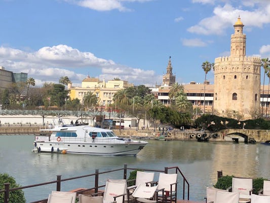 Yacht ride along the Guadalquivir in Seville