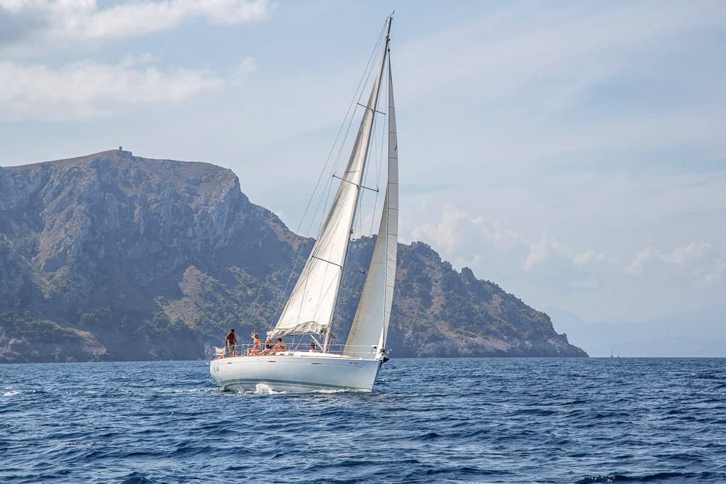 Sailing Yacht Charter