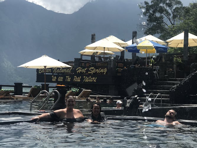 4x4 classic tour, sunrise and Batur natural hot spring