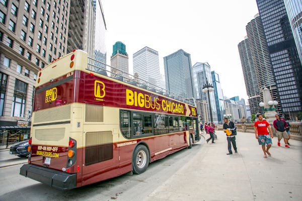 Recorrido de 48 h en Big Bus con paradas libres por Chicago con tour Sunset Live