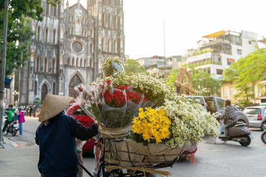Stadtrundfahrt in Hanoi mit einem privaten Wasserpuppentheater