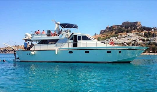 Oostkust van Rhodos Adults-only Cruise met Jacht  en Transfer