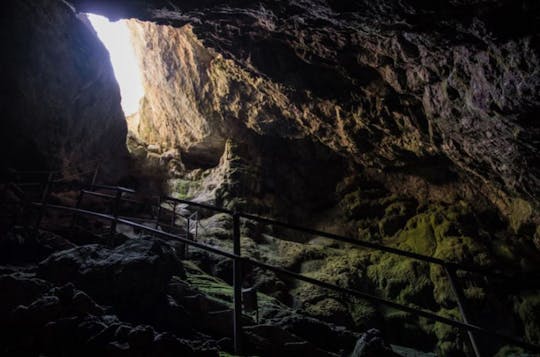Visite privée de la grotte de Zeus et du palais de Knossos au départ de Lassithi