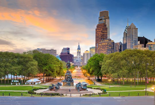 Philadelphia and Amish Village Tour from NYC