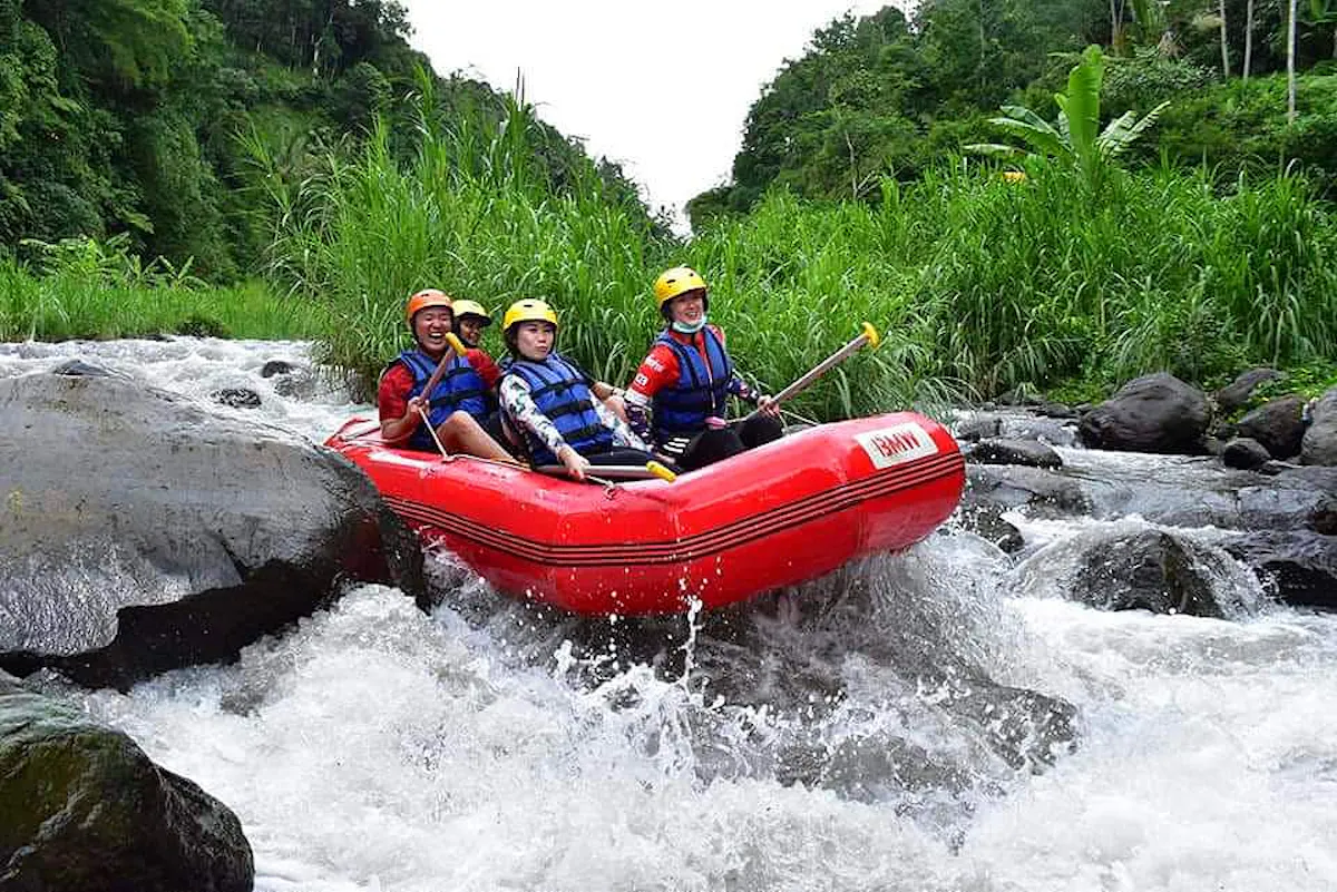 East Bali 4x4 Sunrise Safari & River Telaga Waja Rafting