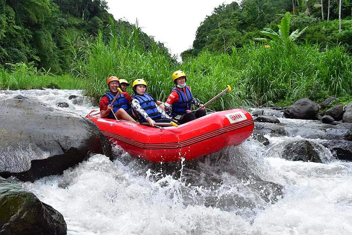 East Bali 4x4 Sunrise Safari & River Telaga Waja Rafting