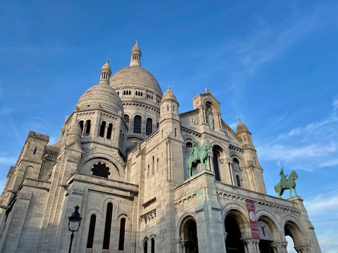 Montmartre guided tour on your smartphone