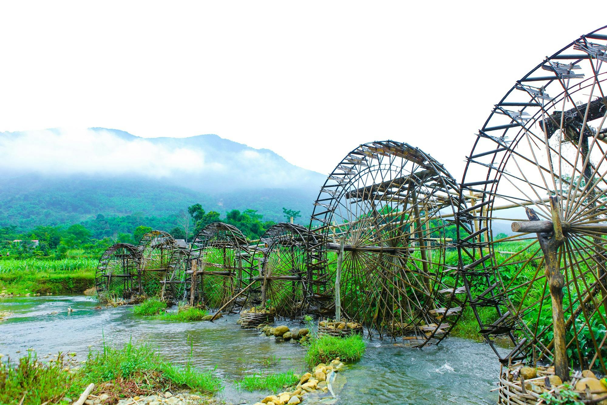 Mai Chau Valley und Pu Luong Nature Reserve 3 Tage 2 Nächte Reise von Hanoi