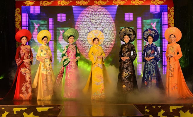 Ao Dai Men and Women Vietnamese Traditional Dress With Bird and Flower  Details 