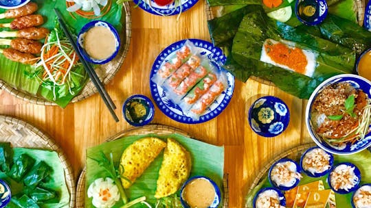 Hue Street Food tour by cyclo