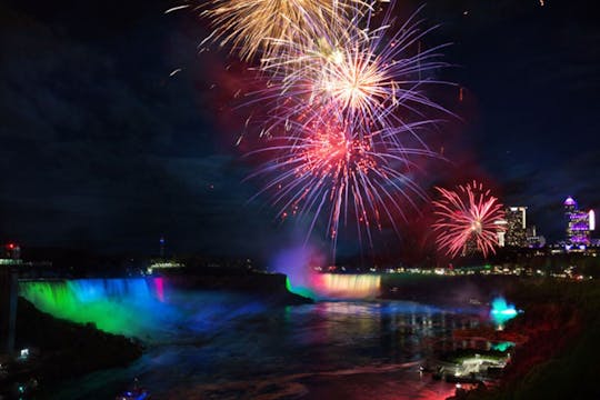 Niagara Falls small group evening tour from Toronto