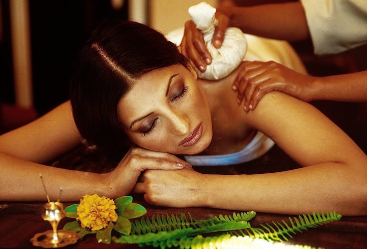 60-min Tejas Spa Hair Cream Bath and Head Massage