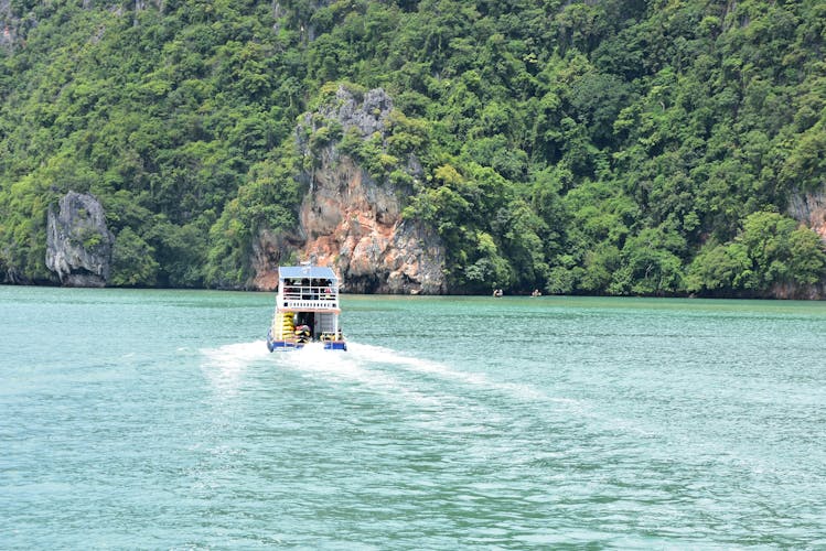 Hong by starlight with sea kayaking and Loi Krathong ceremony