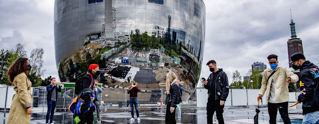 L'architettura di Rotterdam mette in evidenza il tour con il deposito