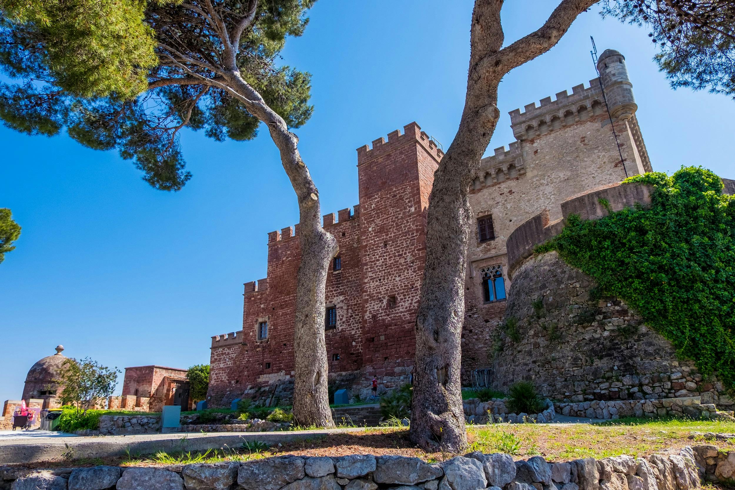 Bilhete de entrada do Castelo de Castelldefels com guia de áudio