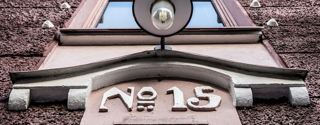 Publiczna wycieczka piesza wzloty i upadki architektury Turku