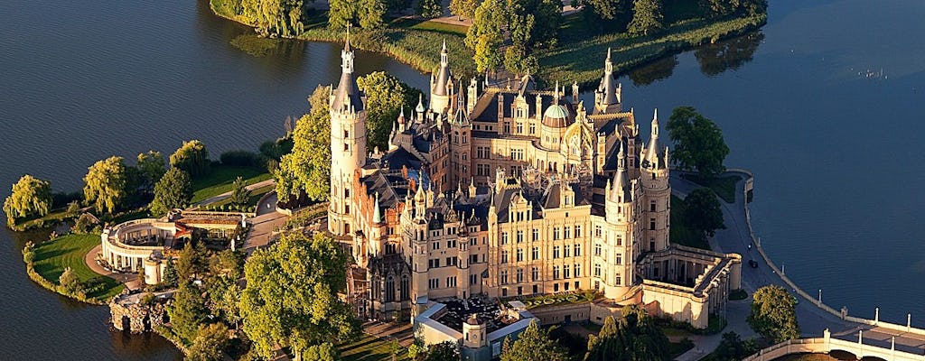 Trip from Rostock to Schwerin Castle with guided tour