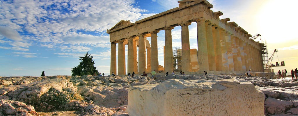 Scopri Atene con un tour guidato a piedi con un locale