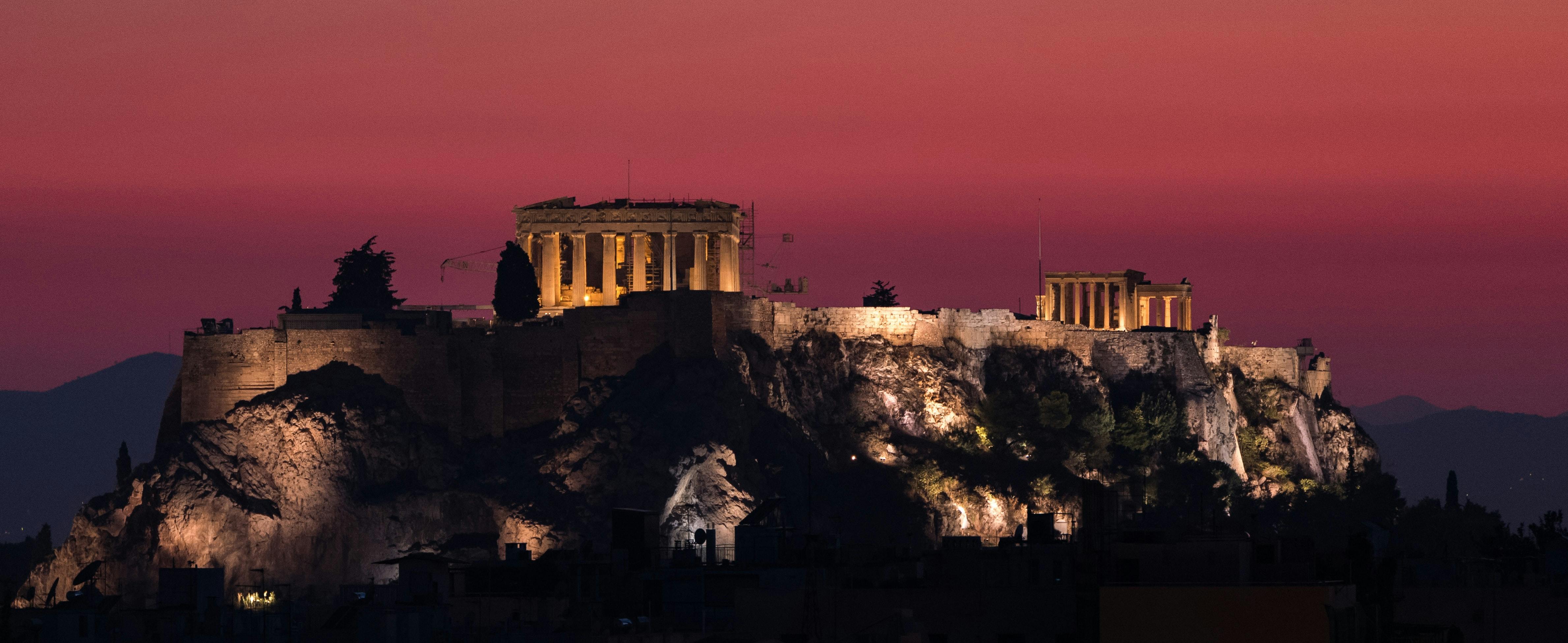 Wycieczka po nocnym życiu Aten z miejscowym