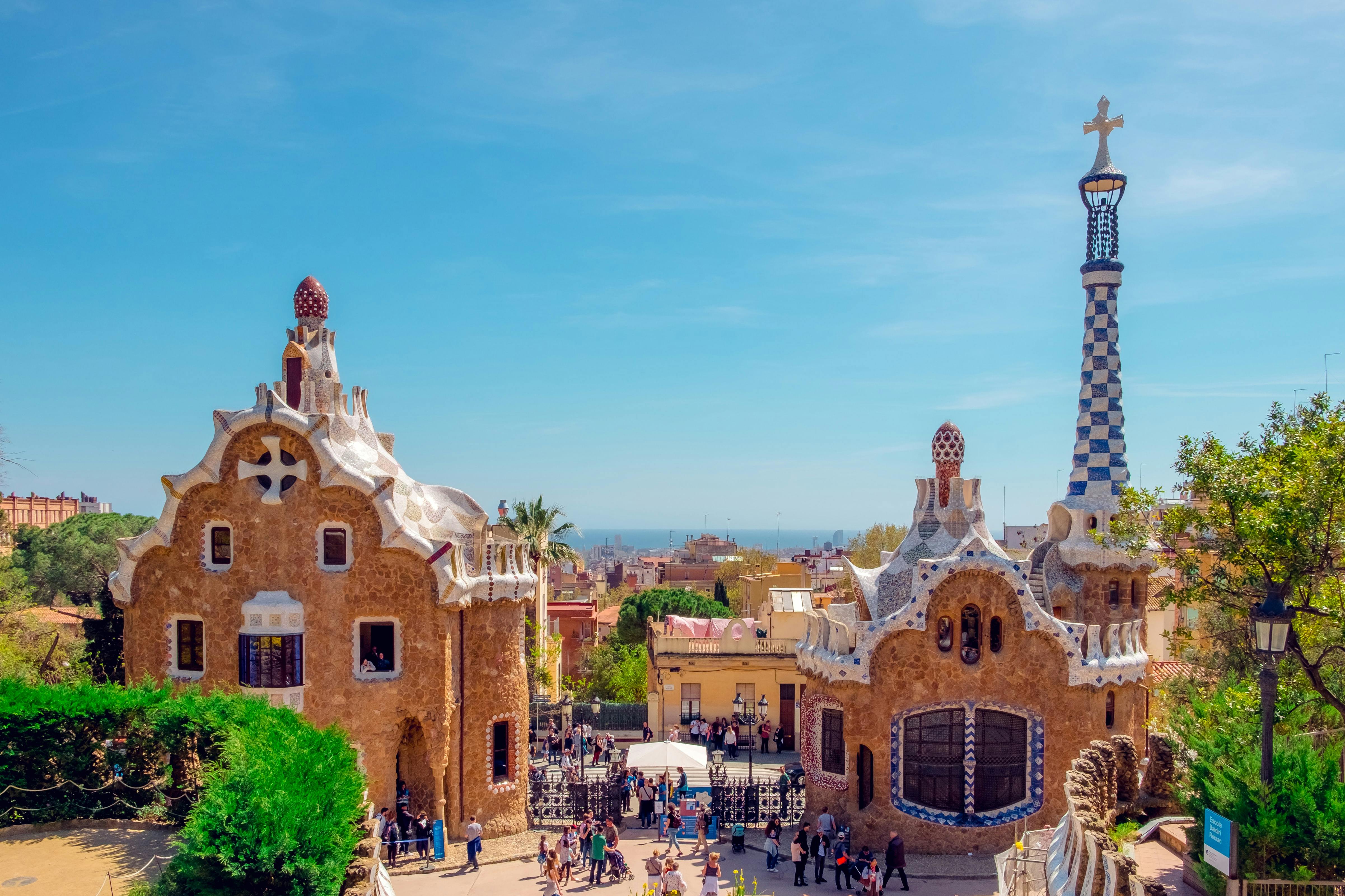 Guided tour to Barcelona's photogenic places with a local Musement