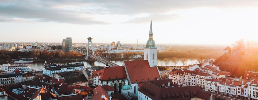 Tour dei luoghi instagrammabili di Bratislava con una guida locale