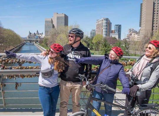 Ottawa highlights bike tour