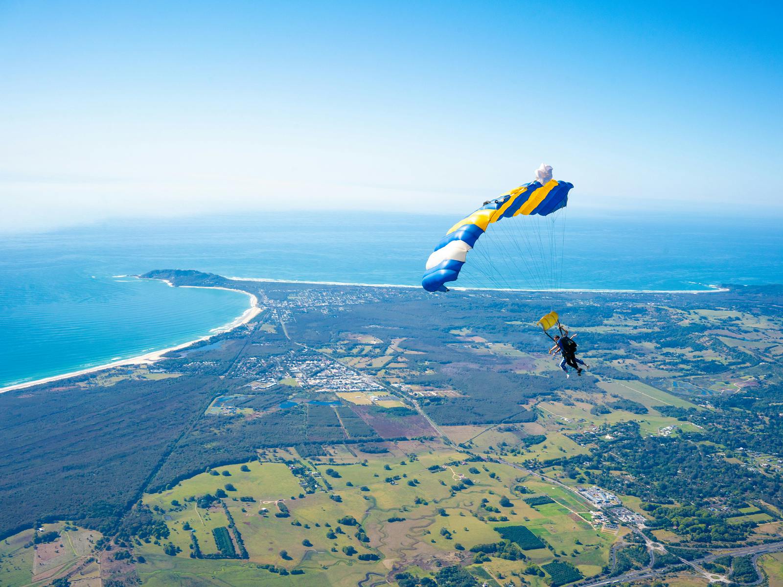 15000ft skydiving experience over Byron Bay Musement